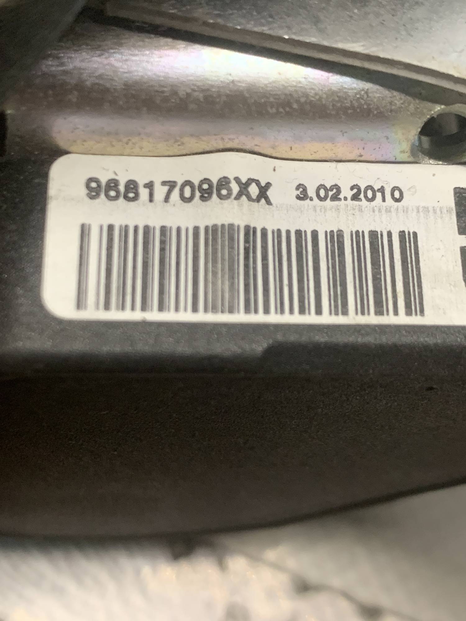 Ремінь безпеки задній правий CITROËN C3 Picasso 96817096xx