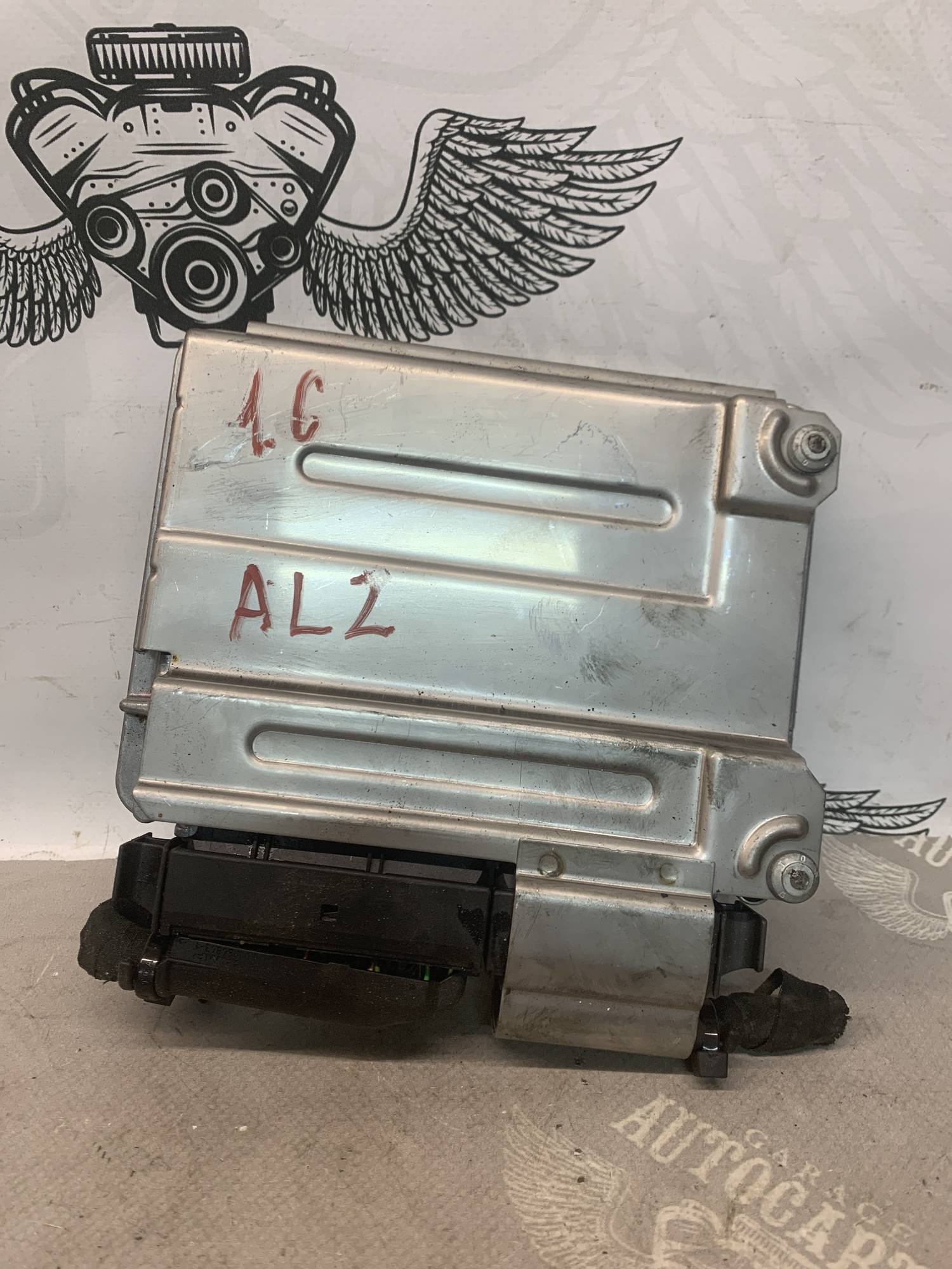 Блок керування двигуном Aud, Skoda, Seat, Volkswagen 1.6 8e0907411a