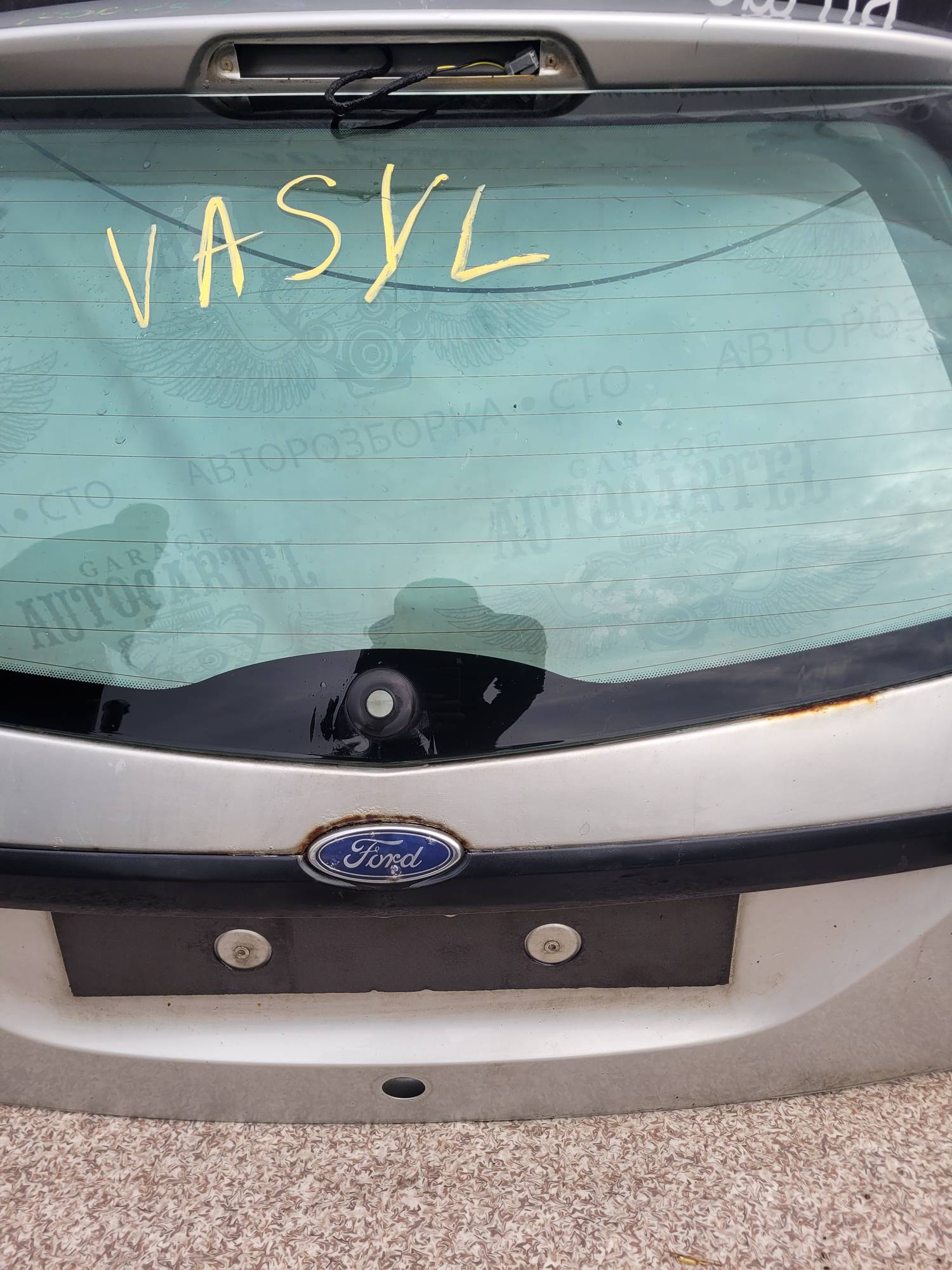 Кришка багажника ford focus 1998-2005 хетч