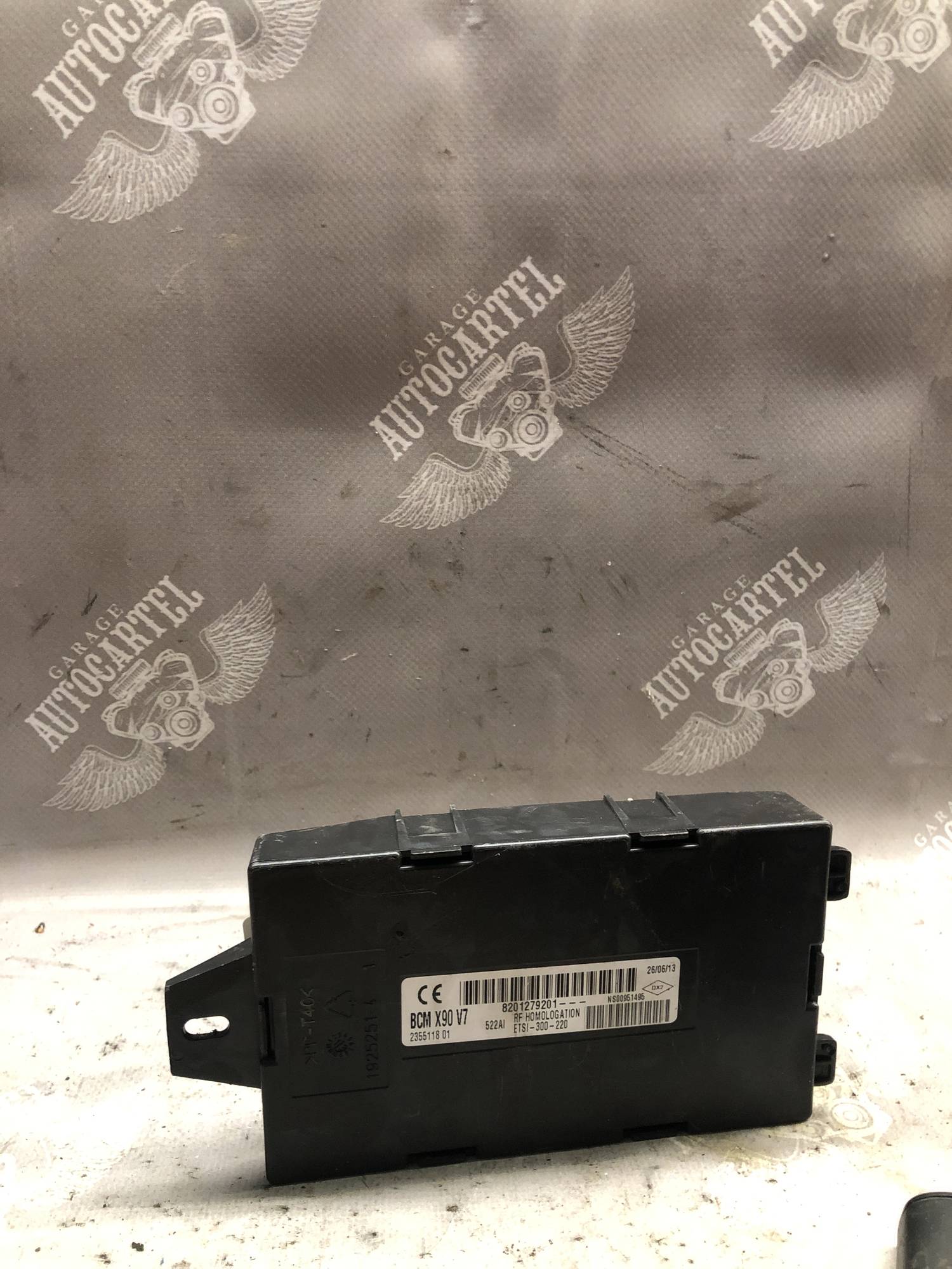 1925250 Блок комфорта Dacia Duster 8201279201