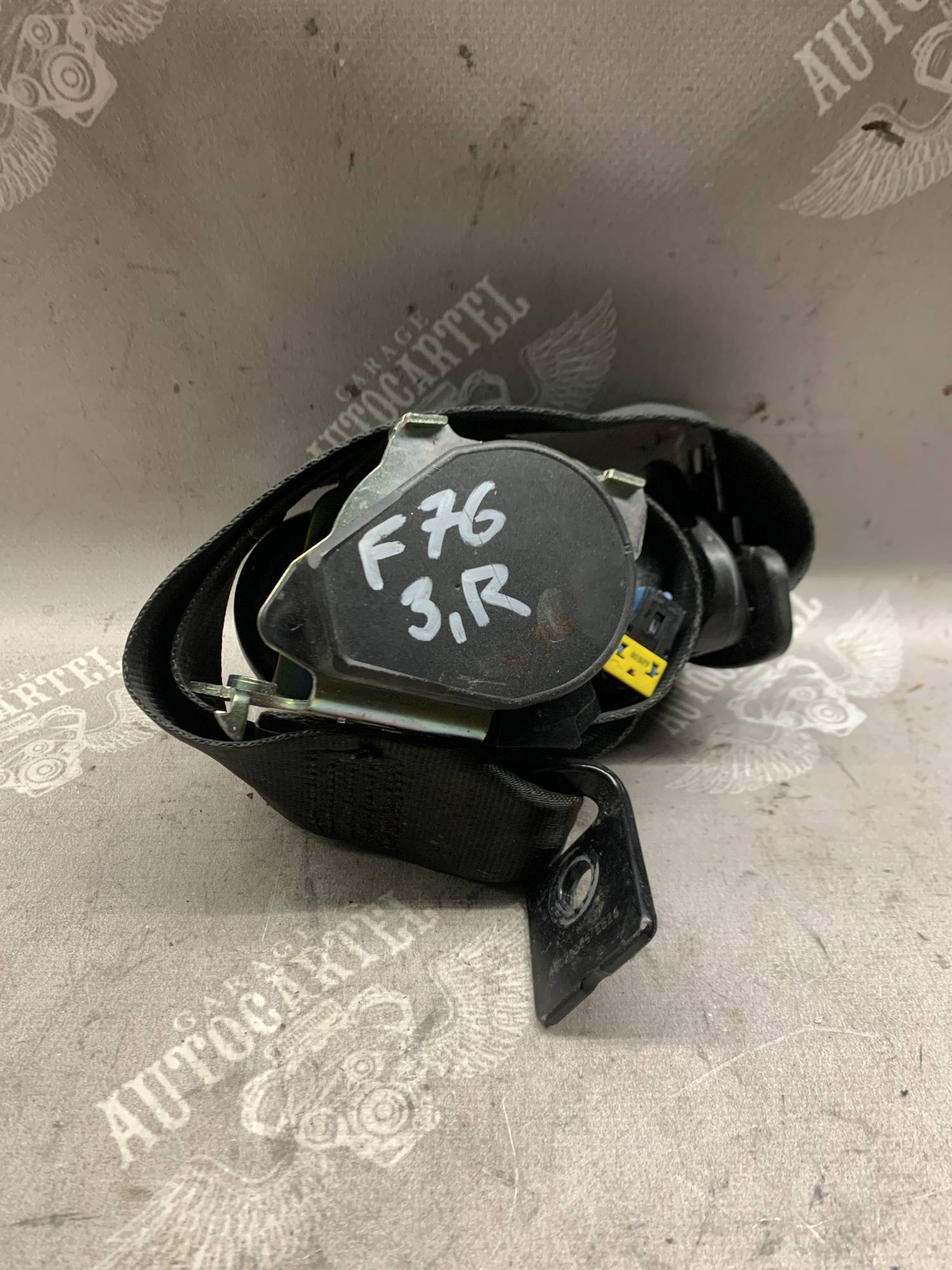 Ремінь безпеки задній правий Renault Megane 3 888400024r