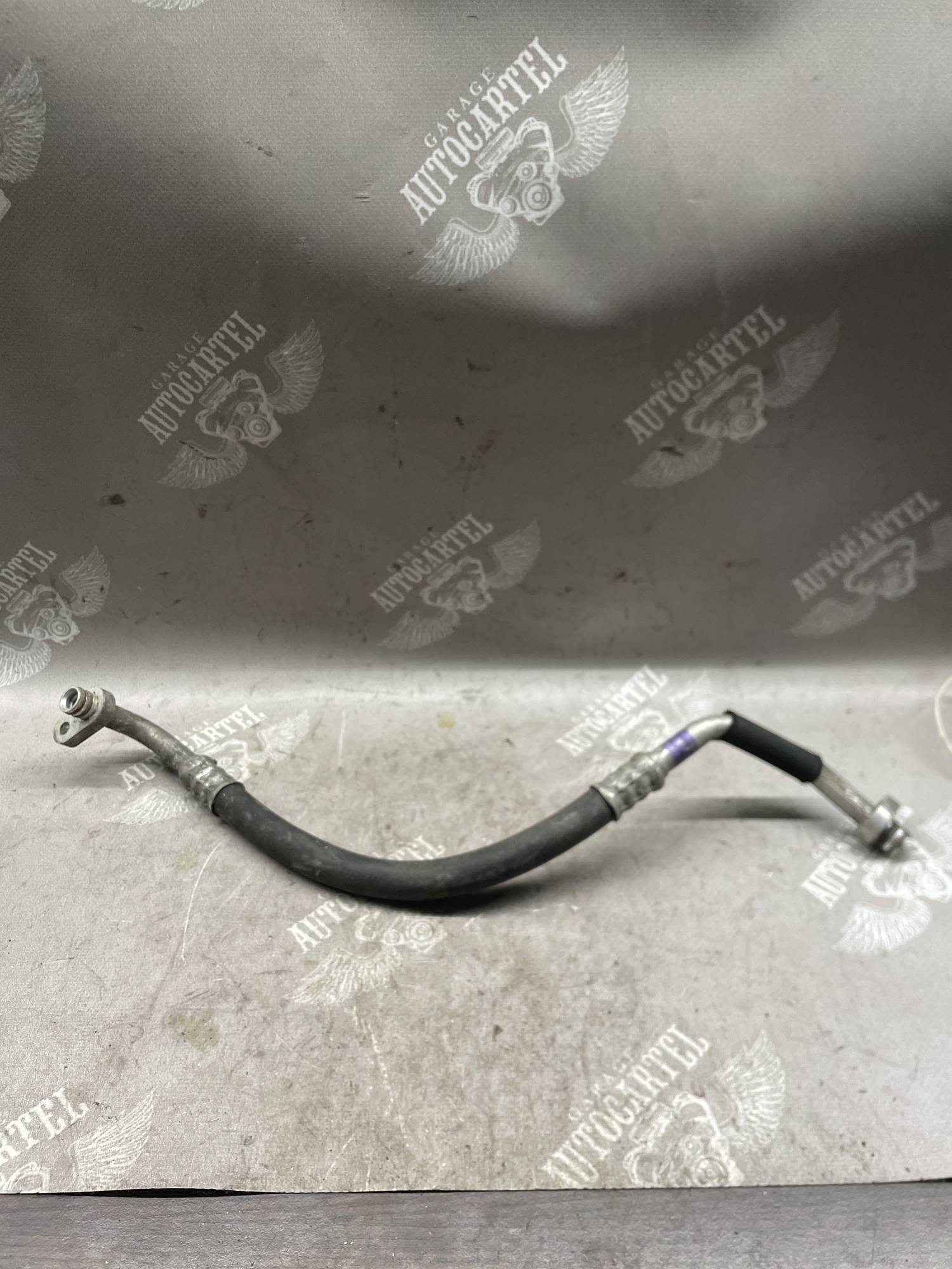 Трубка кондиціонера 1.6 HDi Citroen C4 Picasso Peugeot 308 9658227580