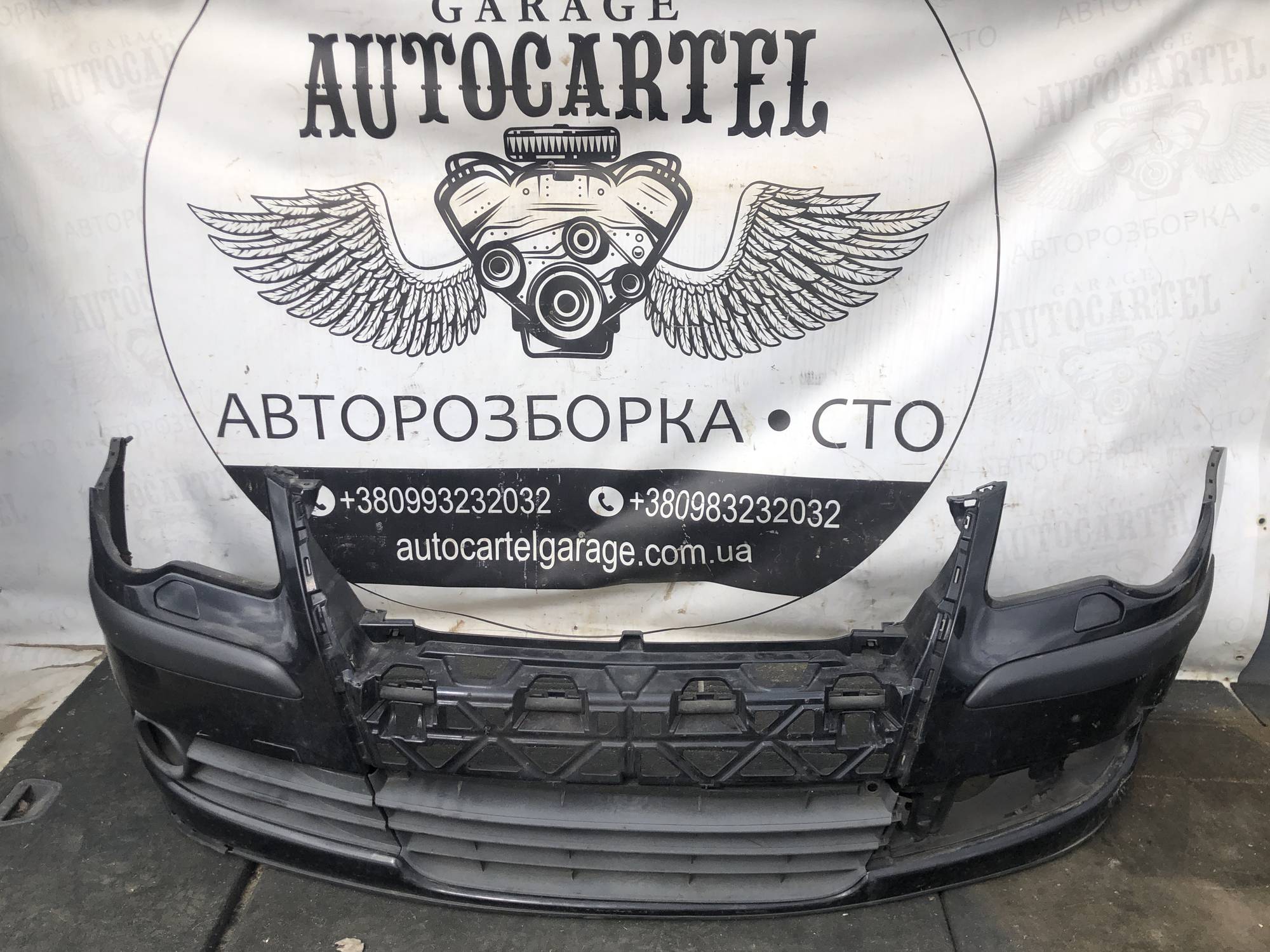 Бампер передній Volkswagen Touran дефект 21996641 рест