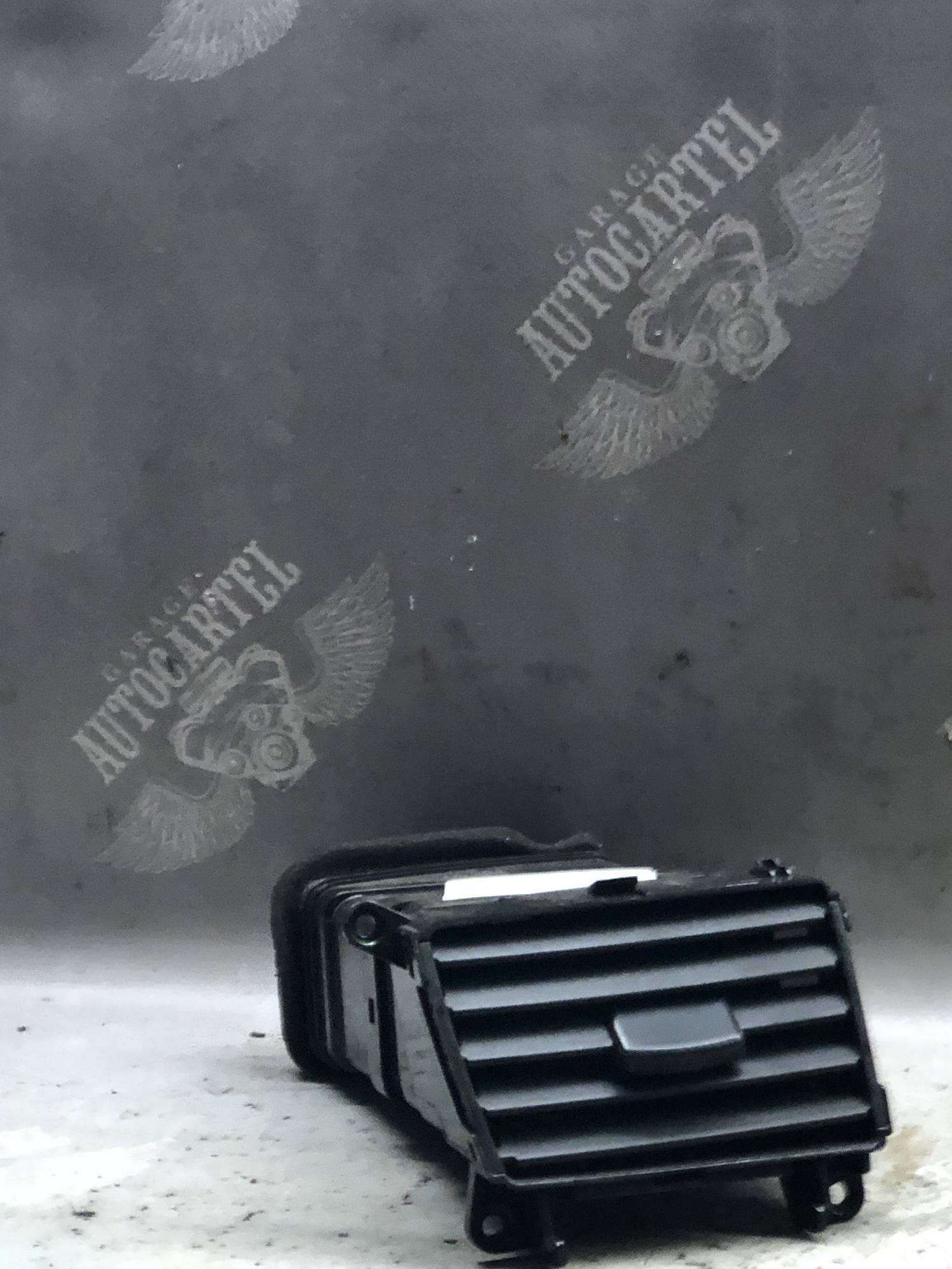 97410-g5800 дефлектор обдува Kia SPortage