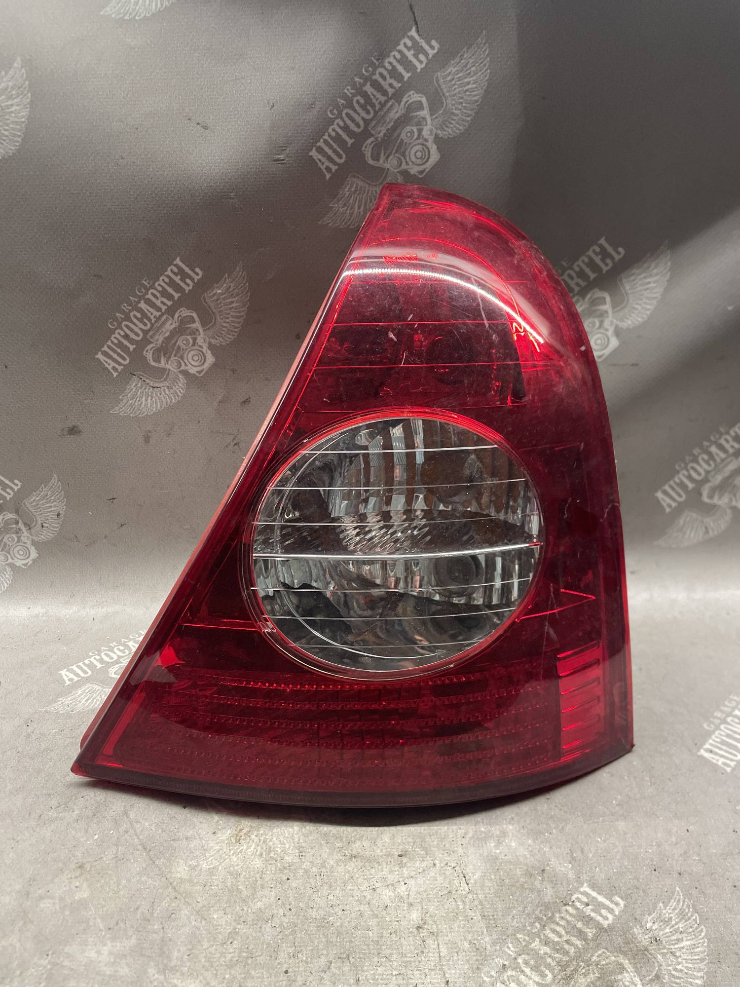 Ліхтар задній правий Renault Clio 2 085511941r