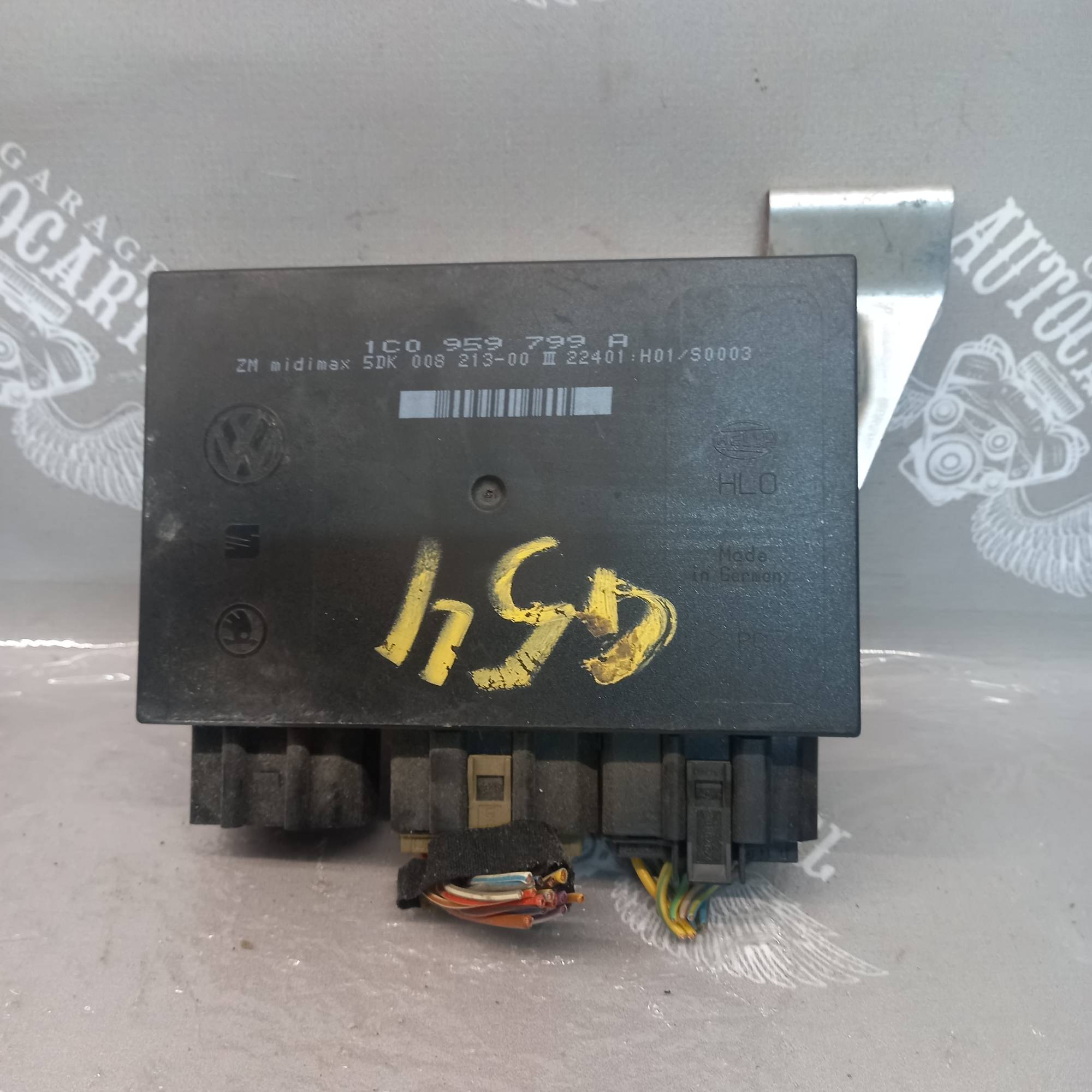 Блок комфорту Skoda Octavia Tour Volkswagen Passat B5+ 1c0959799a