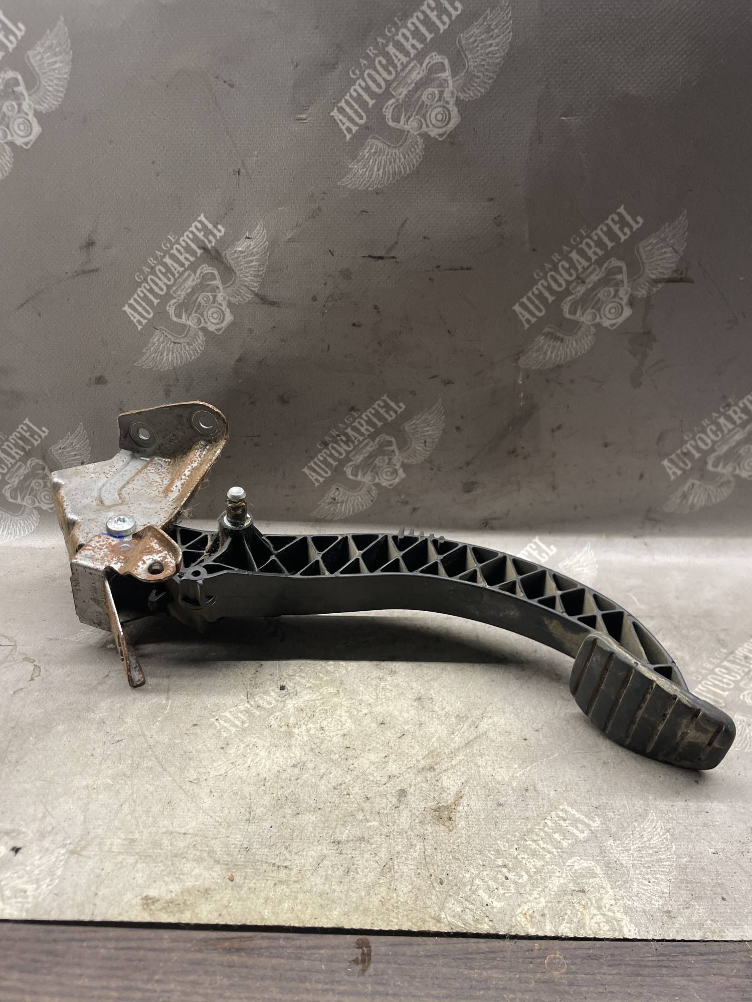 Педаль зчеплення Renault Kangoo II 8200590252c