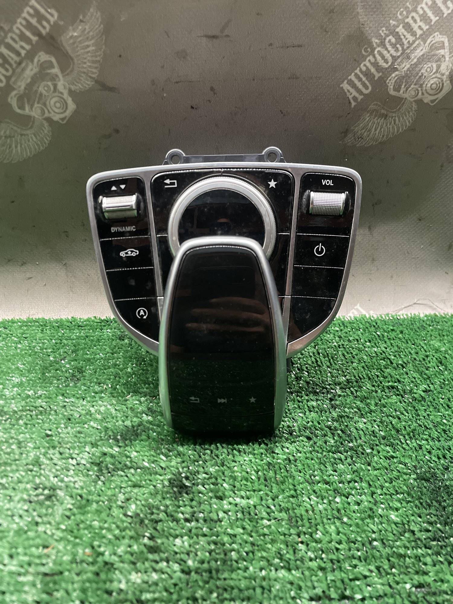 Блок кнопок центральної консолі idrive Mercedes W205 a2059004819