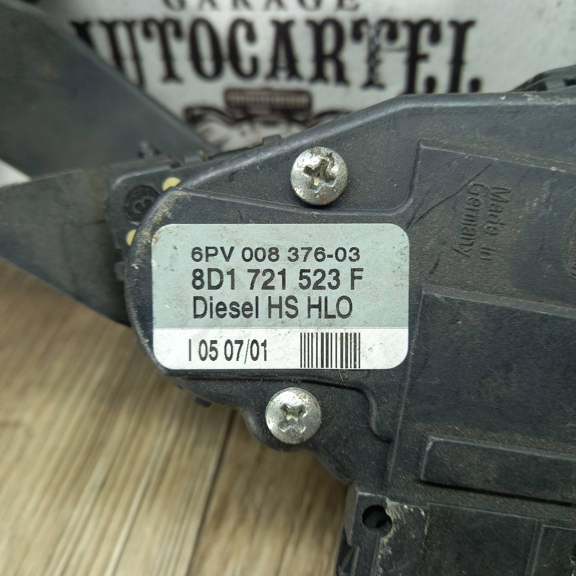 Педаль газа акселератор Volkswagen Passat B5, Audi A4 B5, 8D1721523F