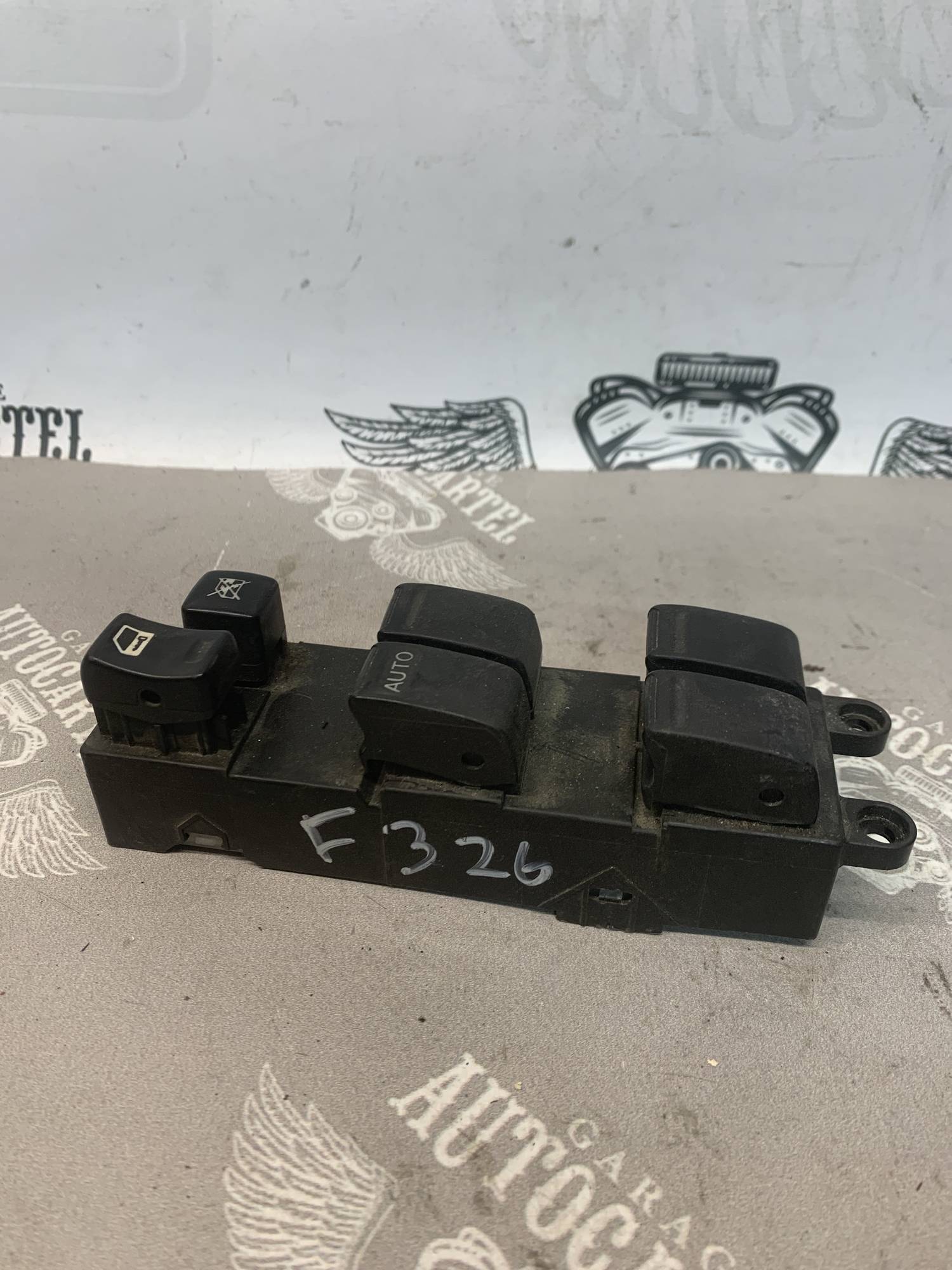 Блок кнопок склопідйомників Ford Focus 2 7M5T14A132AB