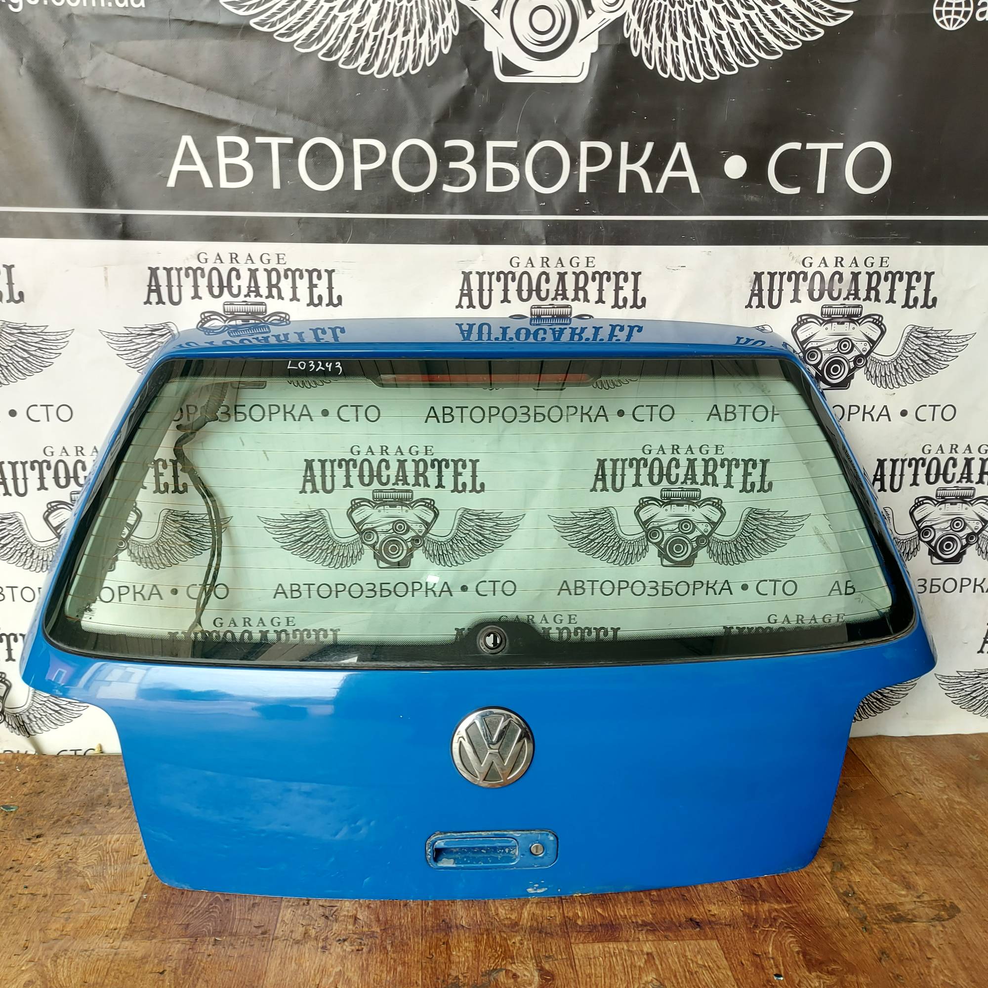 Кришка багажника Volkswagen Golf 4 хетчбек L03243