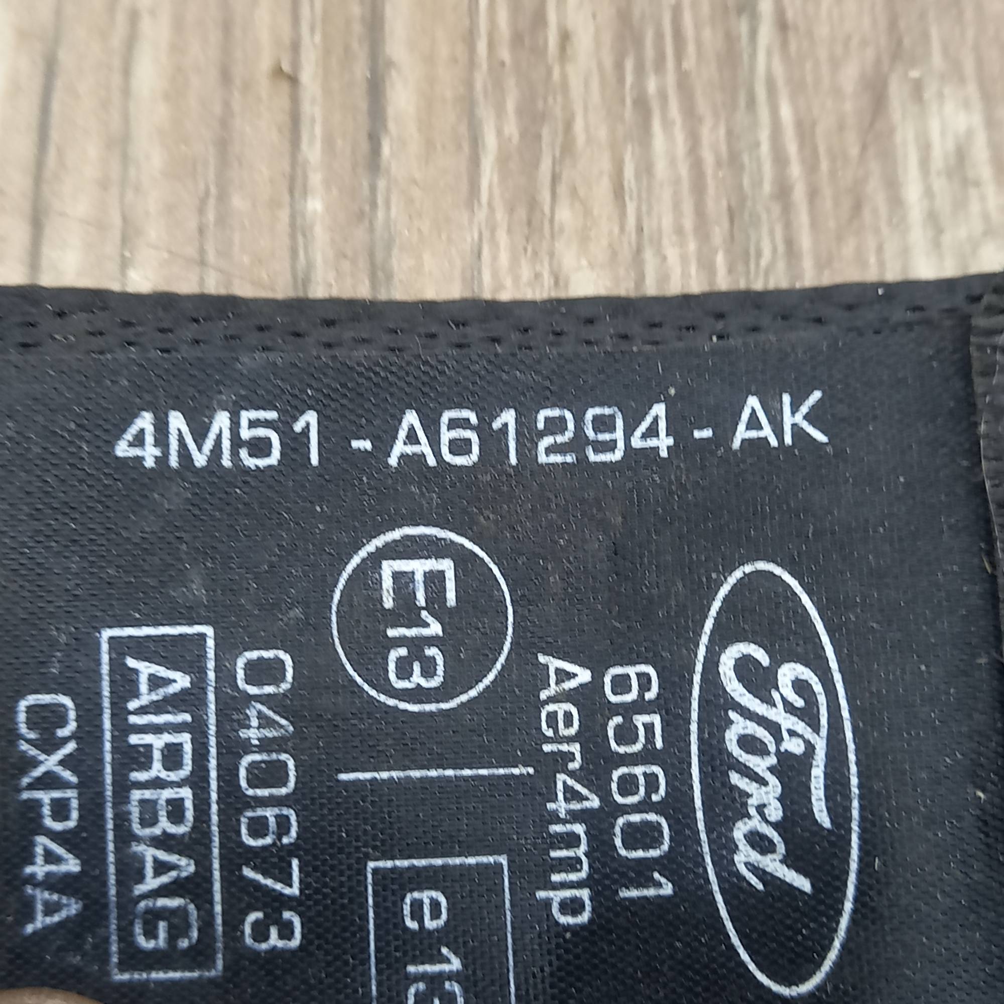 Ремінь безпеки передній правий FORD FOCUS MK2 04-08 4M51A61294AK