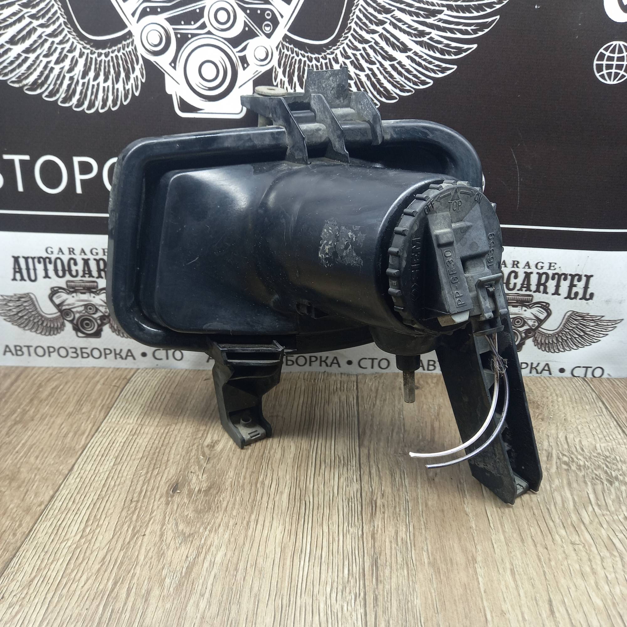 43360748 Фара права протитуманка (-12) Fiat Grande Punto 2005