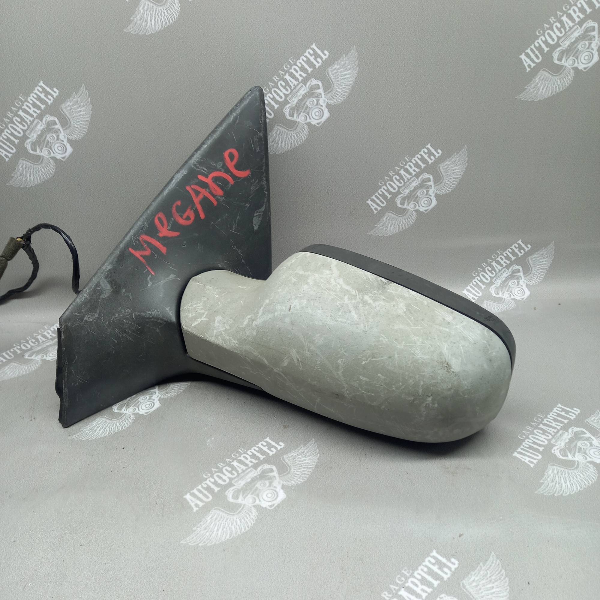 Дзеркало ліве Renault Megane 02-09 6 pin 21345876
