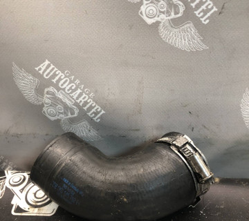 1k0145762 патрубок інтеркуллера audi a3 8 p