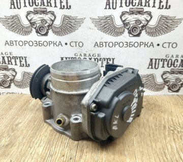 06A133064J Дросельна заслонка Skoda Octavia Tour 1.6 1996-2011