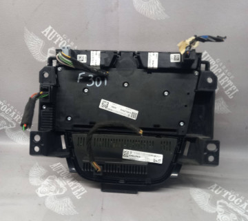 Блок мультимедіа та панель навігації Opel Astra J 2012 13360095