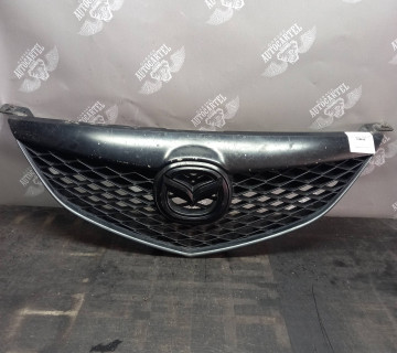 Решітка радіатора Mazda 6 2002-2007 gj6a50712, 21483332