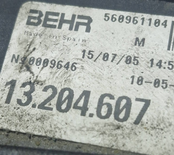 13204607 Вентилятор охолодження радіатора Opel Tigra 1994-2009