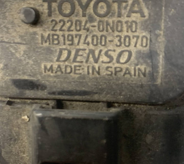Датчик витрат повітря (витратомір) TOYOTA COROLLA VERSO (R1) 2.2 D-4D 22204-0n010