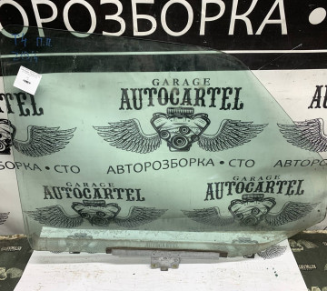 Скло двері переднє праве Volkswagen Transporter T4 43r-001352,21804984