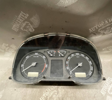 Щиток приладів Skoda Octavia Tour 1,9 tdi 1u0920811j