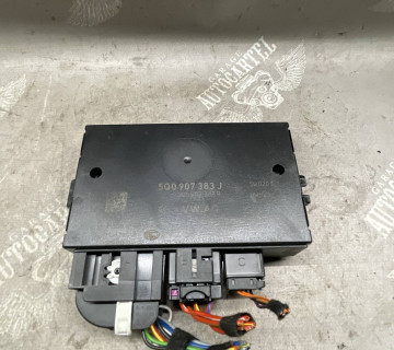 Блок керування фаркопа Volkswagen Golf 7 5q0907383j