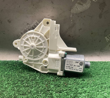 Моторчик склопідйомника передньої лівої дверки VW GOLF 6 1k5837401ar