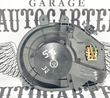 Вентилятор пічки Volkswagen Passat B5+ (клімат) 8D1820021