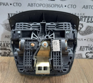 Подушка безпеки в кермо Renault LAGUNA 3 2007-2012. 985100001R
