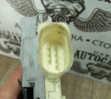 Замок дверки передньої левої VW Passat B6 2005, 7 PIN, 3C2837015A