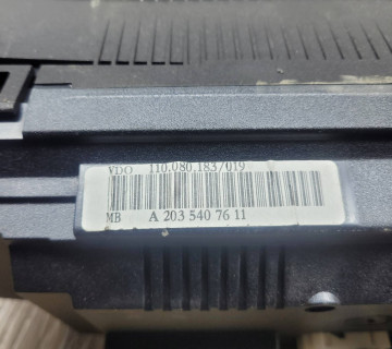 a2035407611 Панель приладів Mercedes w203 1.8