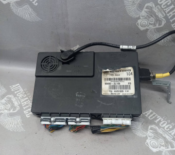 Блок комфорта Hyundai i30 2007-2012 954002l100