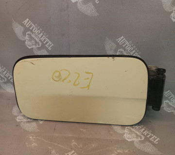 Лючок паливного бака універсал Mercedes-Benz E-Class W212 09-16 A2126300367
