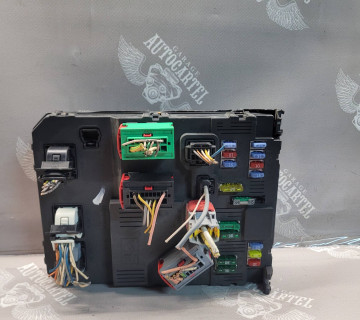 Электронный блок управления BSI Peugeot 407 9662463380 S120104700N