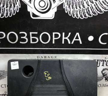 4NSG6A949AH Декоративна кришка двигуна Volvo v50