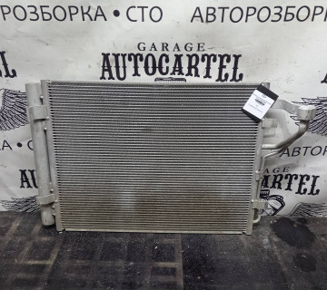 Радіатор кондиціонера Kia Ceed 07-12 976061H000