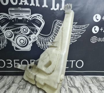7l0955453b/c Бачок омивача скла,фар Volkswagen Touareg 1 2002—2010