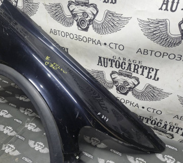 Крило переднє праве Volvo C30-2006—2013 21686788