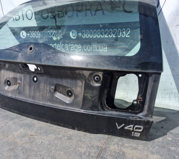 21726811 Задня ляда, кришка багажника Volvo v40