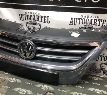 Решітка радіатора під паркторонік Volkswagen CC 3C8853651