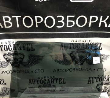 Скло дверей заднє ліве Mitsubishi Outlander 2003-2007 MR487179