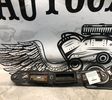 Молдинг кришки багажника 1T0827574H/ 3B5943021 для Volkswagen Golf Plus, Jetta III, Passat, Touran