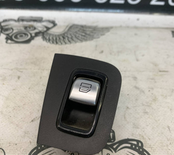 Кнопка склопідйомника для Mercedes W205 a2229052203