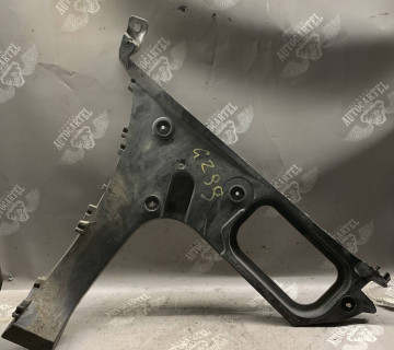 Кріплення праве заднього бампера Audi Q7 4l0807454a