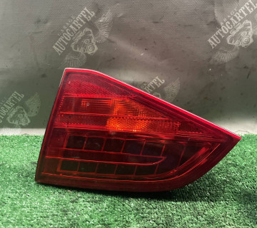 Ліхтар задній правий у ляду (LED) Audi A4 B8 універсал 8k9945094b