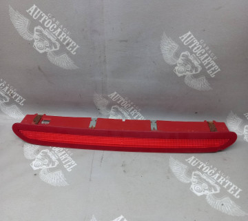 Стоп сигнал задній додатковий Volkswagen Passat (B6,B7),4motion,Golf 5 (Універсал) 1k6945097a