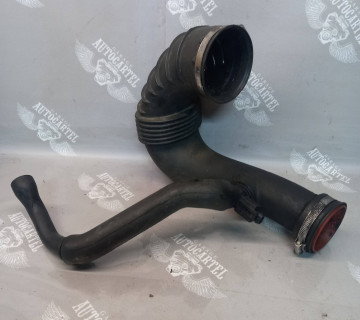 Патрубок повітряного фільтра Mercedes E-class 2.2cdi (W211) 2002-2009 a6460940097