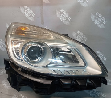 Фара передня права Renault Scenic 2 15810400R 164538-00re