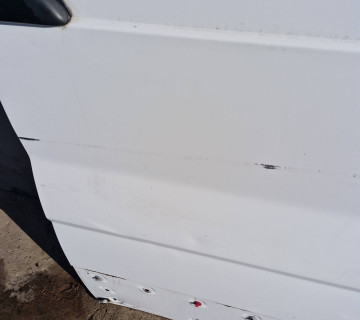 Дверка бокова права роздвижна opel vivaro 21532498